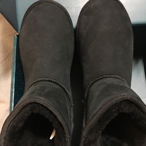 EMU Australia Brand new Sheepskin boots size 7
